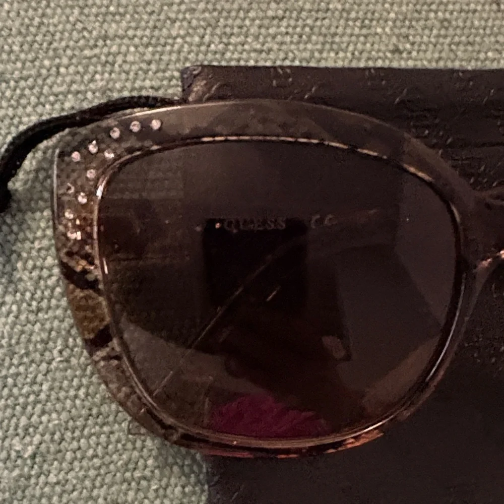 Guess Snake Pattern Tortoise Sunglasses